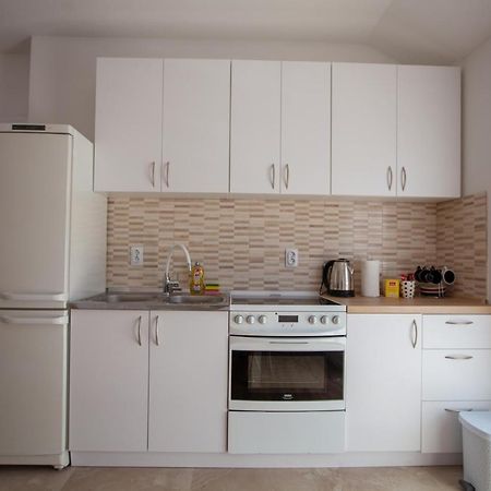 Apartmani Grubac Требине Екстериор снимка