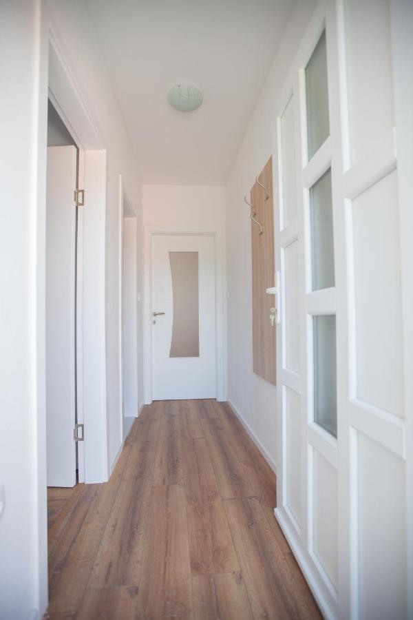 Apartmani Grubac Требине Екстериор снимка