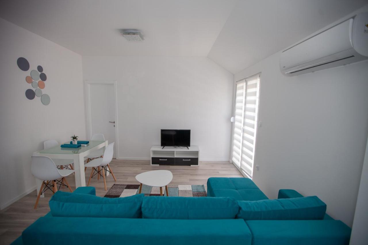 Apartmani Grubac Требине Екстериор снимка